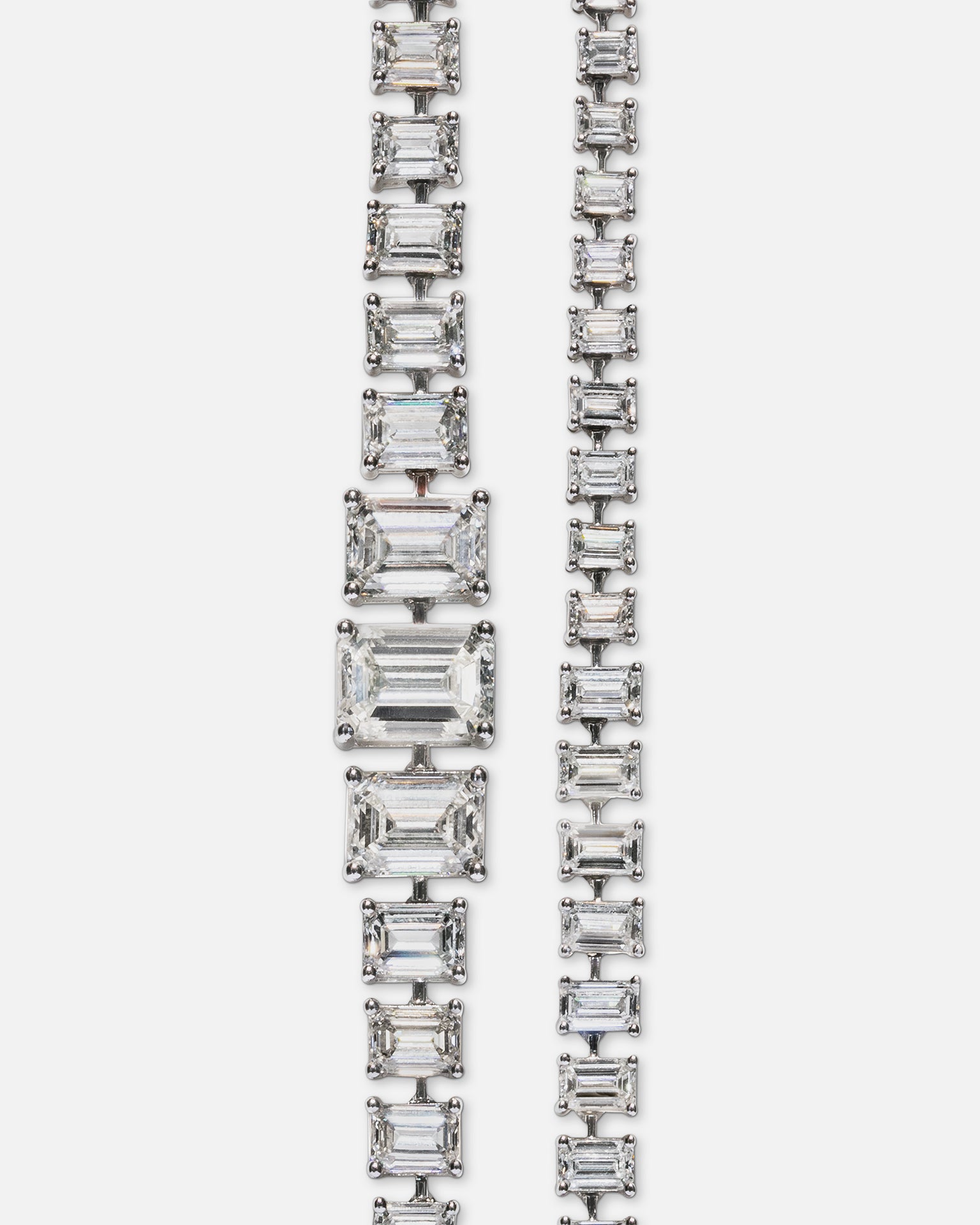 #color_white gold