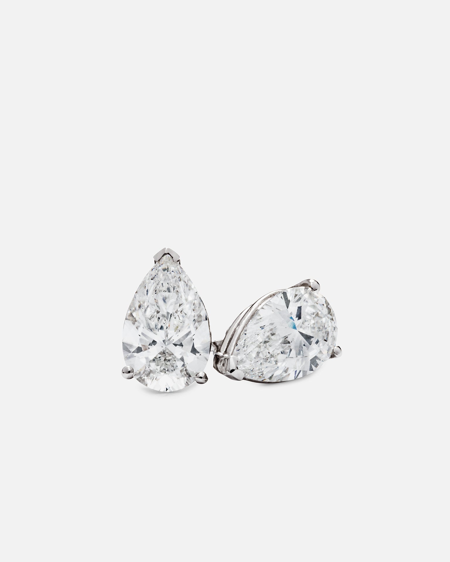 #color_white gold