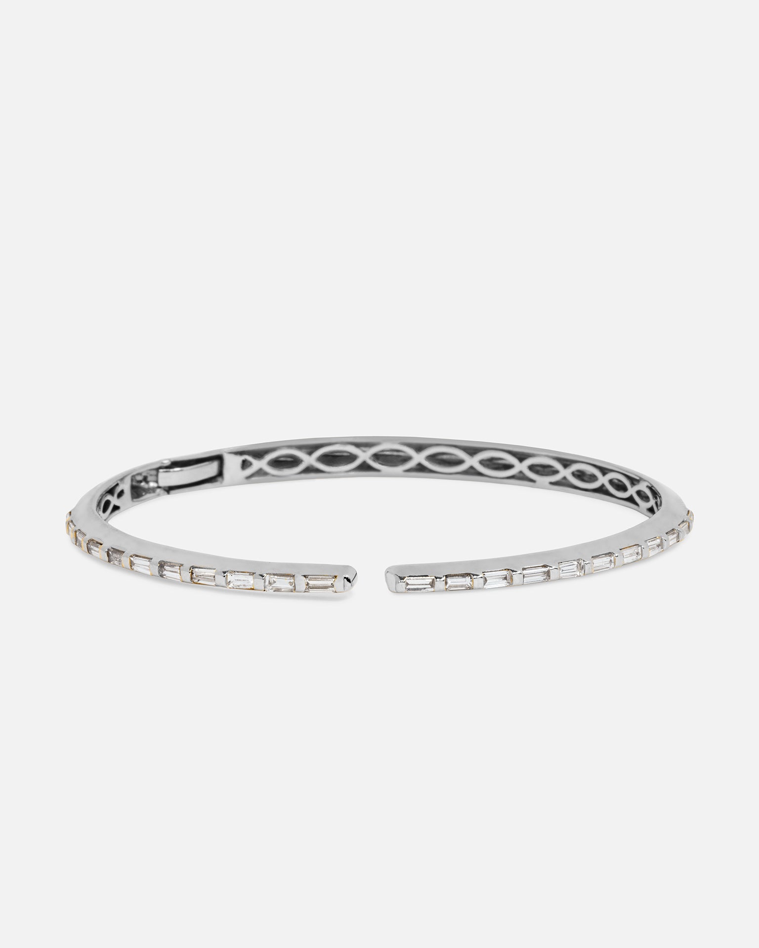 #color_white gold